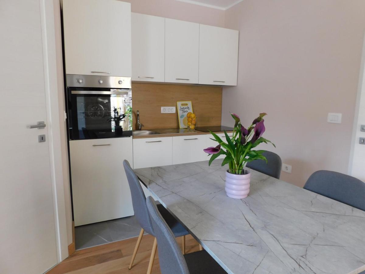 Appartement Hisa Limoni à Koper Extérieur photo